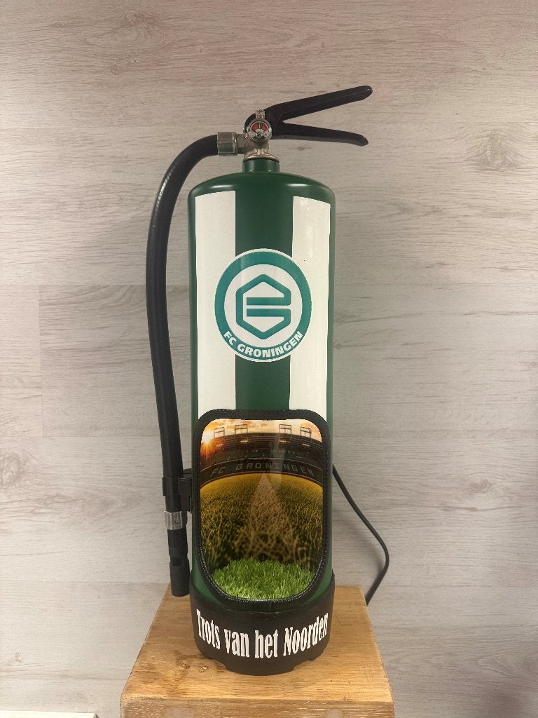 FC Groningen decoratieve brandblusser lamp, mancave, Ophalen of Verzenden, Nieuw, E14 (klein), Led-lamp