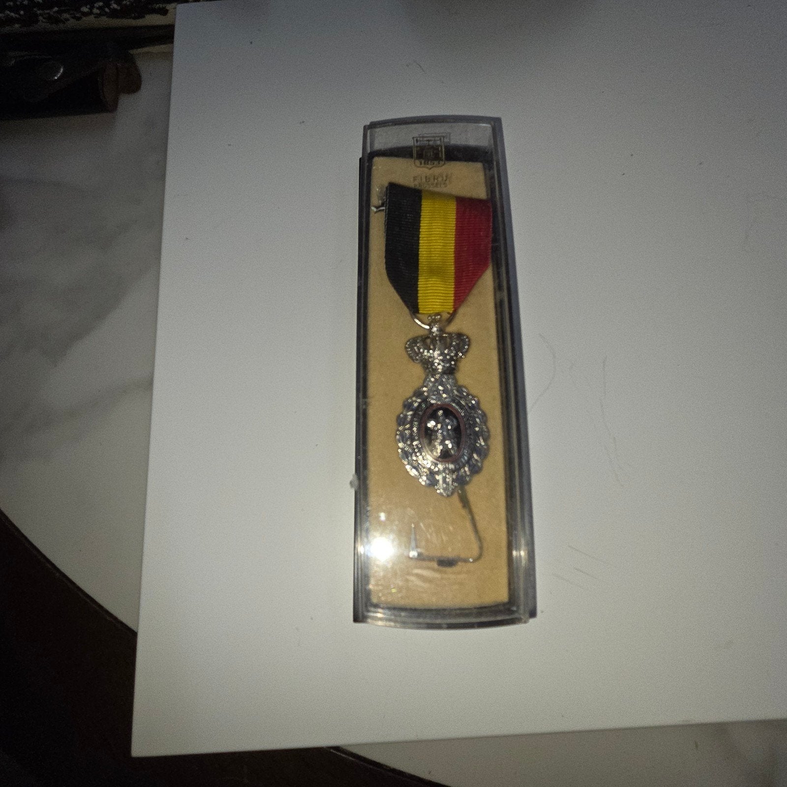 Belgische militaire medaille met lintje en miniatuur