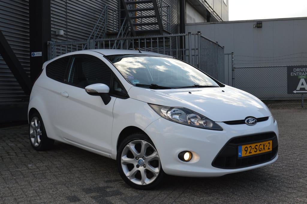Ford Fiesta 1.25 S-Edition bj11 airco elec pak mooie auto, Auto's, Voorwielaandrijving, Euro 5, Stof, Gebruikt