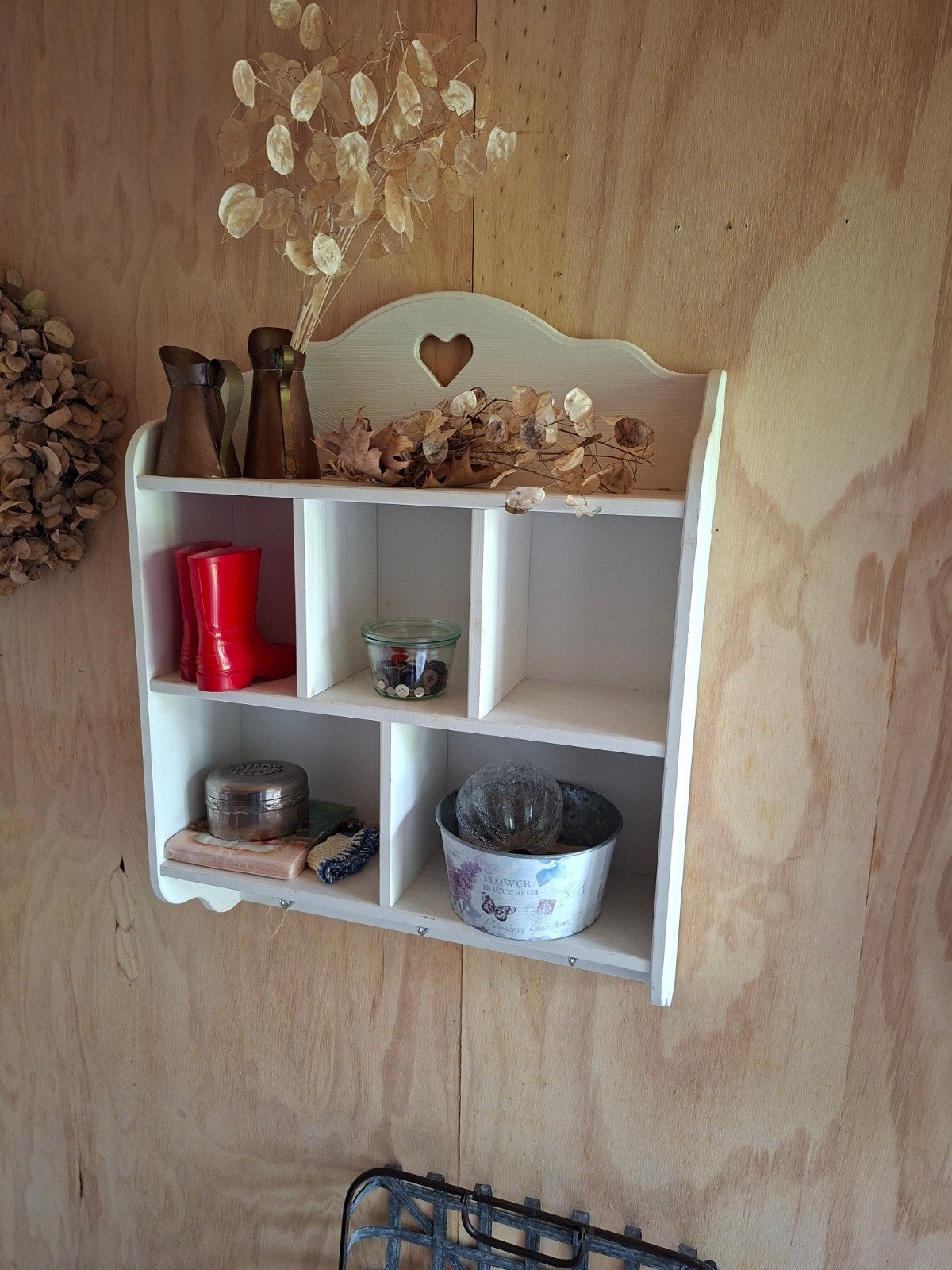 Witte hangkast met vakjes - 60x75 cm, Ophalen