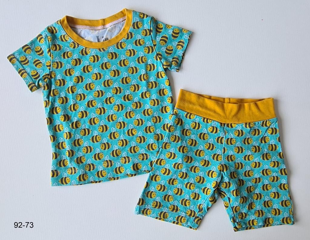 Zomersetje bijen, mt 92, Kinderen en Baby's, Kinderkleding | Maat 92, Jongen of Meisje, Handgemaakt, Ophalen of Verzenden, Zo goed als nieuw