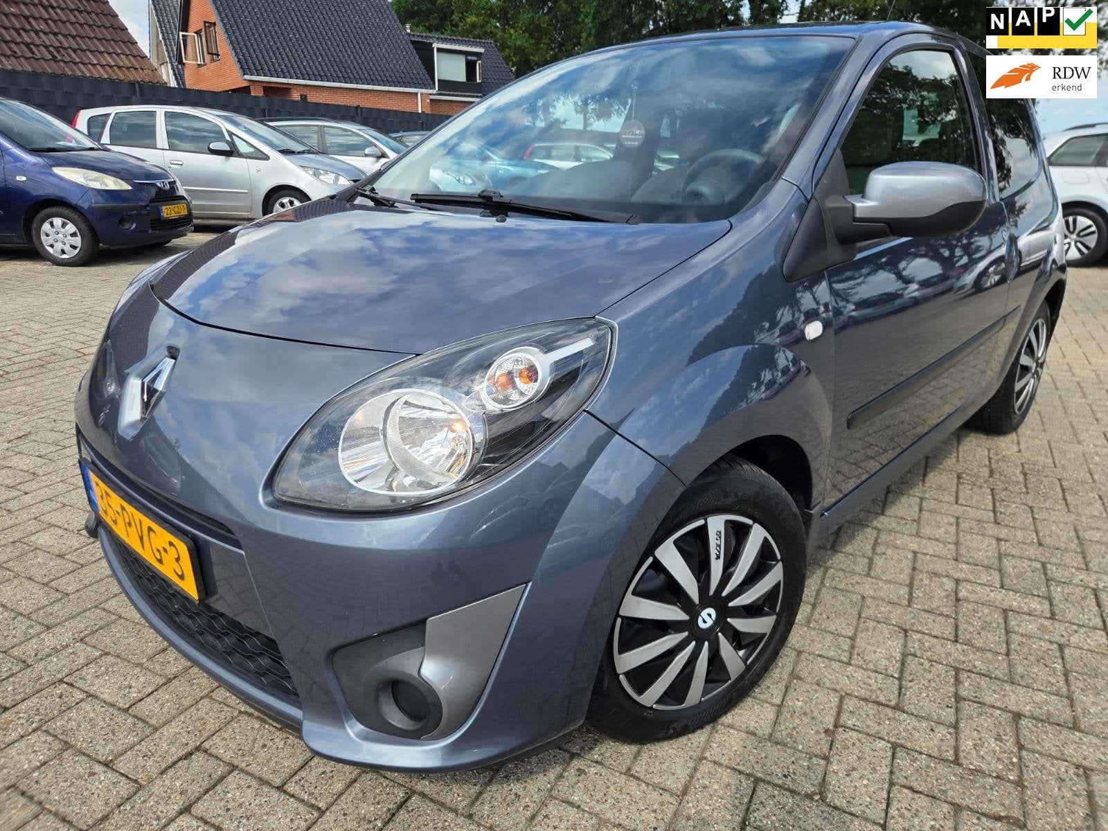 Renault Twingo 1.2-16V Collection 2011. Airco/CV/Elektrische, Auto's, Gebruikt, 4 cilinders, Metallic lak, Origineel Nederlands