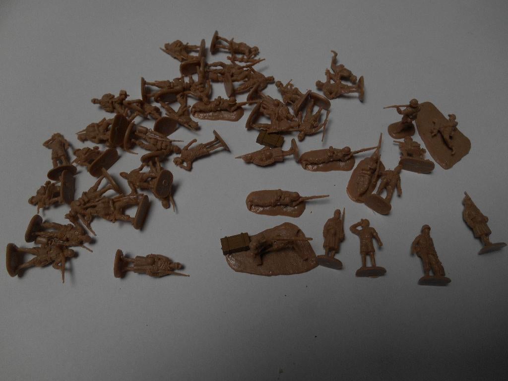 revell 02513 duitse afrika korps plastic soldaten ww2 1/72, Ophalen, Gebruikt, 1:50 of kleiner, Figuur of Figuren
