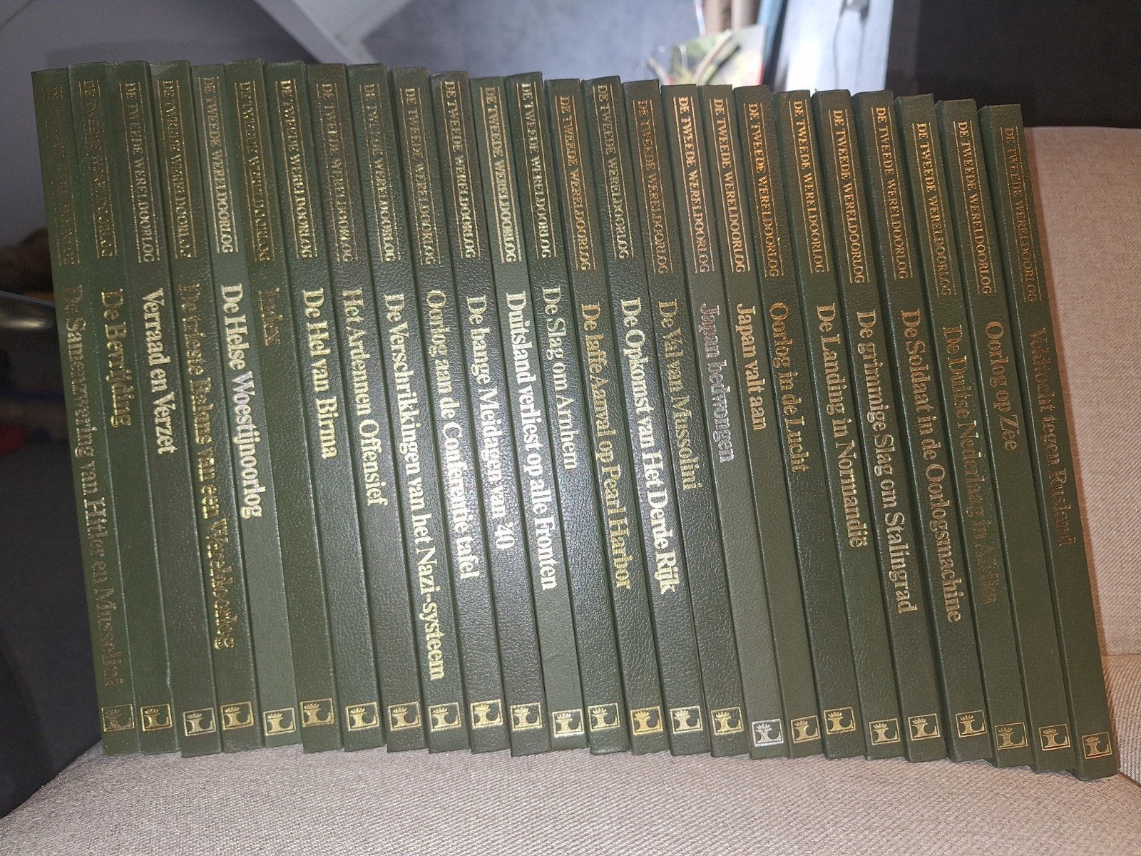 De Tweede Wereldoorlog - Lekturama Rotterdam (25 delen), Boeken, Diverse auteurs, Zo goed als nieuw, Algemeen, Ophalen