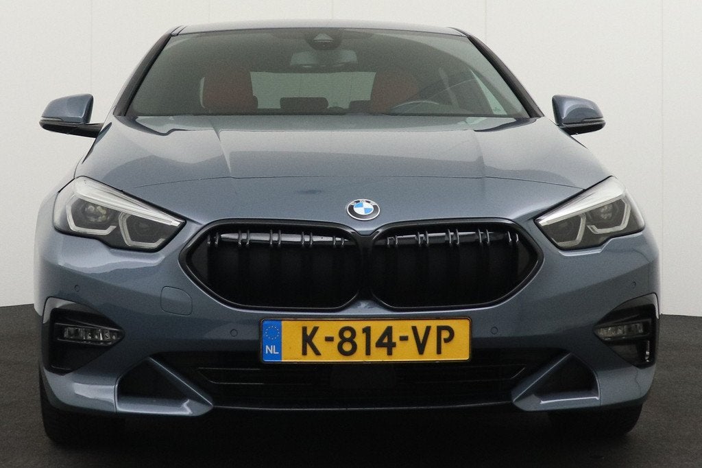 BMW 2 Serie Gran Coupé 218i High Exe. Shadow Line Leder M-S, Auto's, BMW, Voorwielaandrijving, Gebruikt, Euro 6, Handgeschakeld
