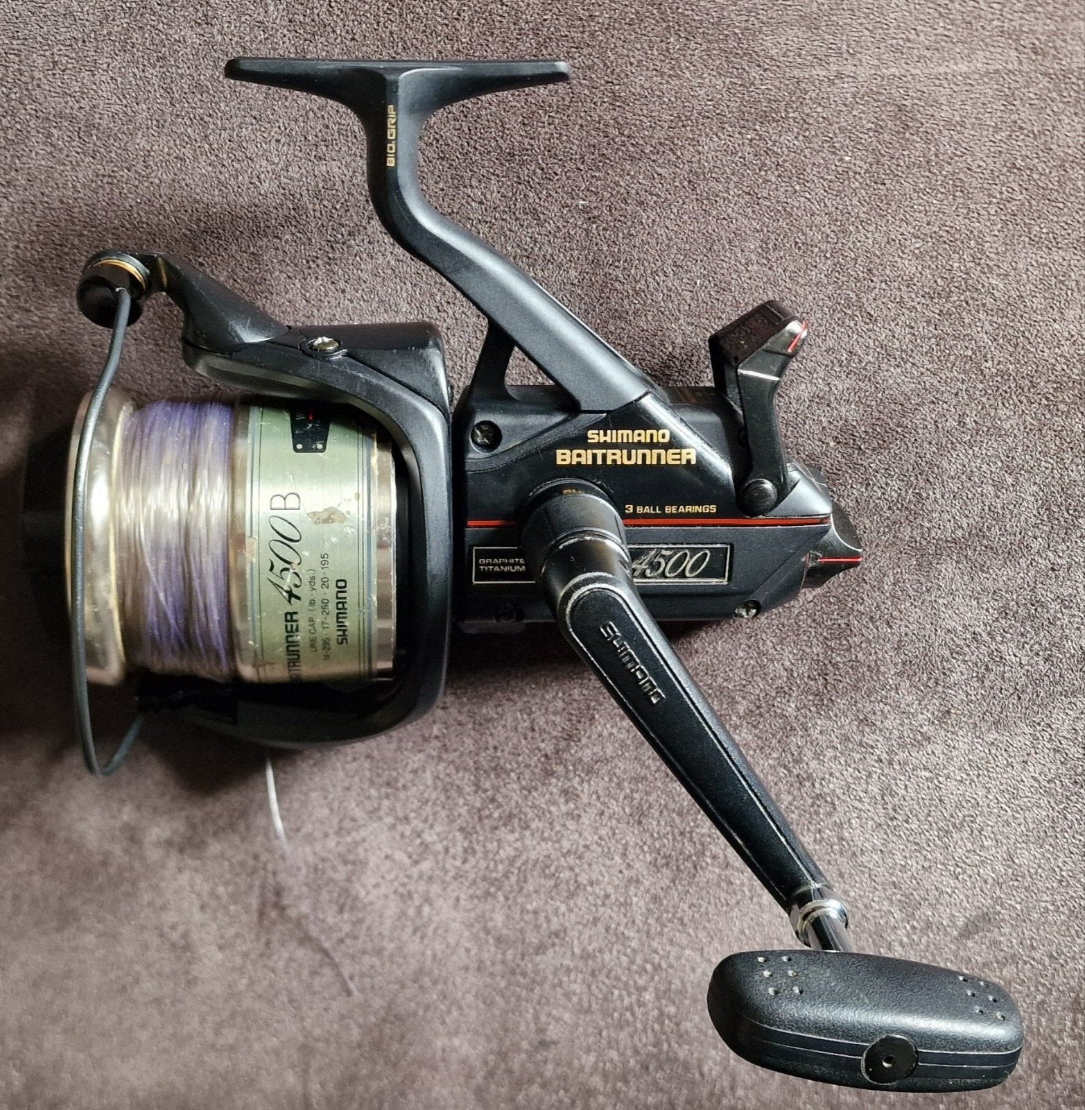 1x shimano baitrunner 4500b nette staat, Ophalen, Zo goed als nieuw, Molen