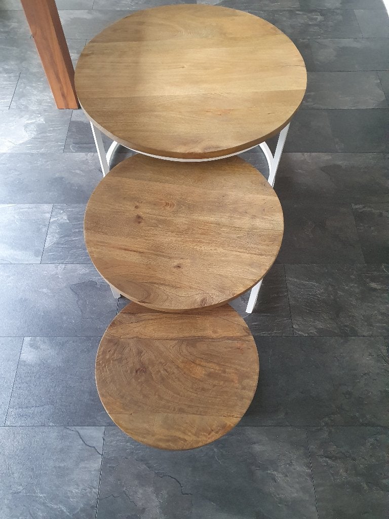 set van 3 houten bijzettafels van Pronto Wonen, 45 tot 60 cm, Rond, Nieuw, Hout