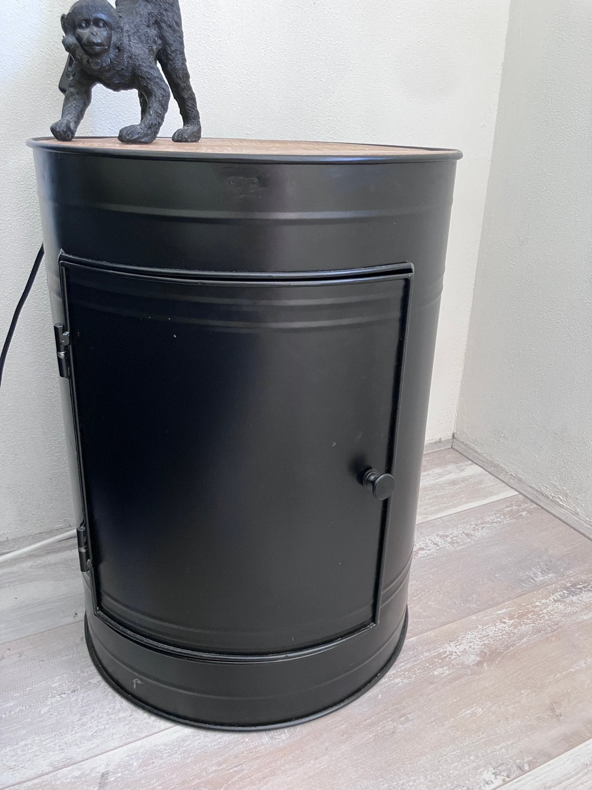 Bijzettafel nachtkastje, Ophalen, Metaal of Aluminium, 55 tot 70 cm, Zo goed als nieuw