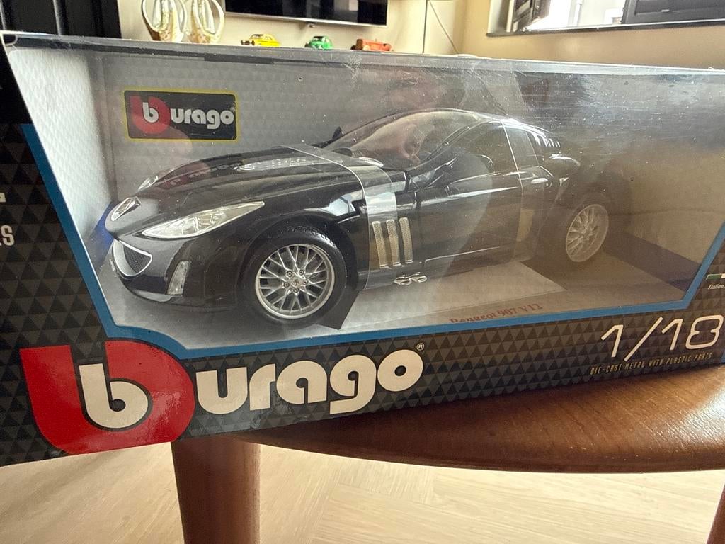 Burago Peugeot 907 V12 1/18 modelauto, Hobby en Vrije tijd, Ophalen of Verzenden, Zo goed als nieuw, Auto, Bburago