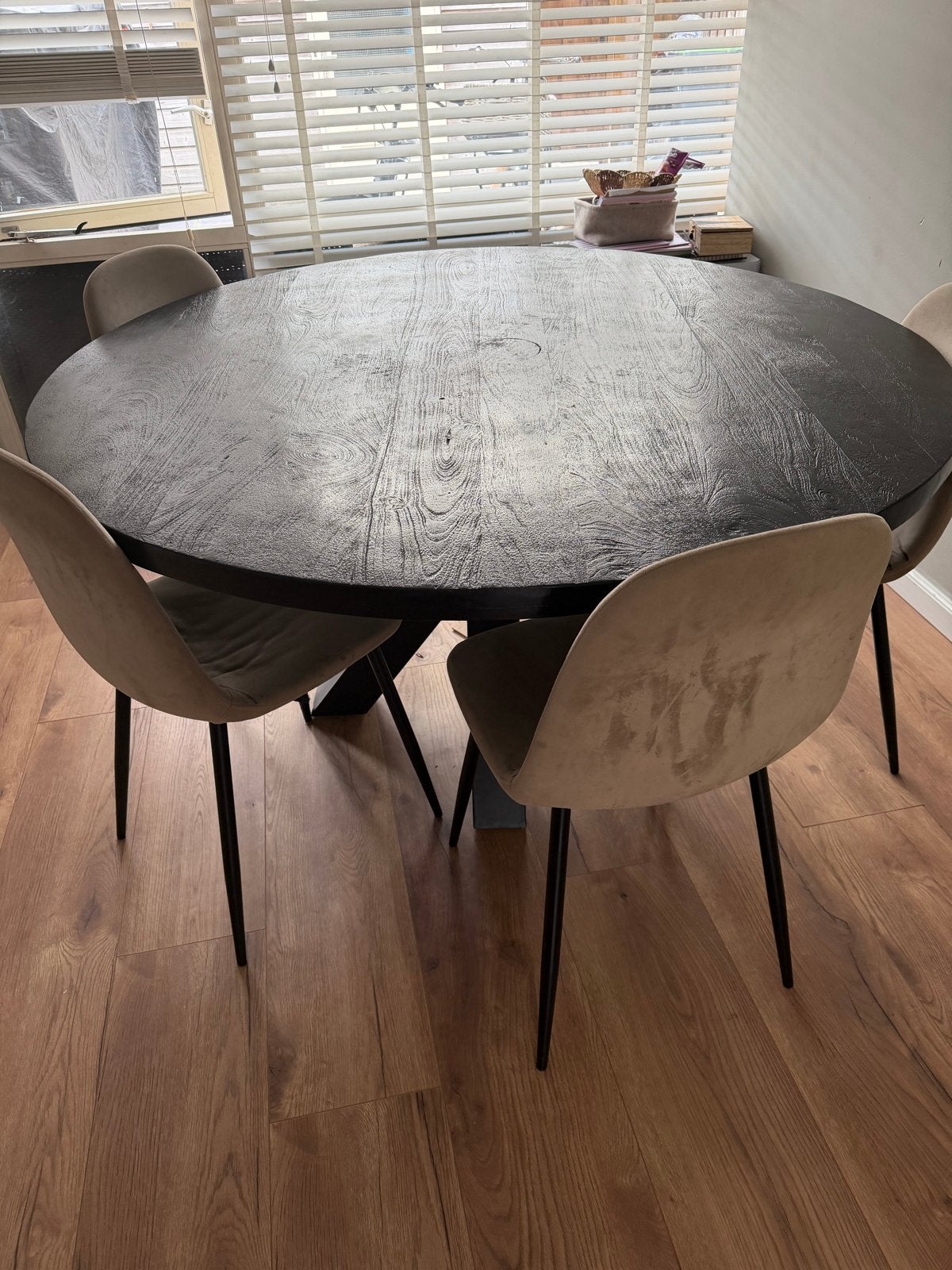 Ronde eettafel mango hout, Huis en Inrichting, Ophalen, Gebruikt, 100 tot 150 cm, Rond