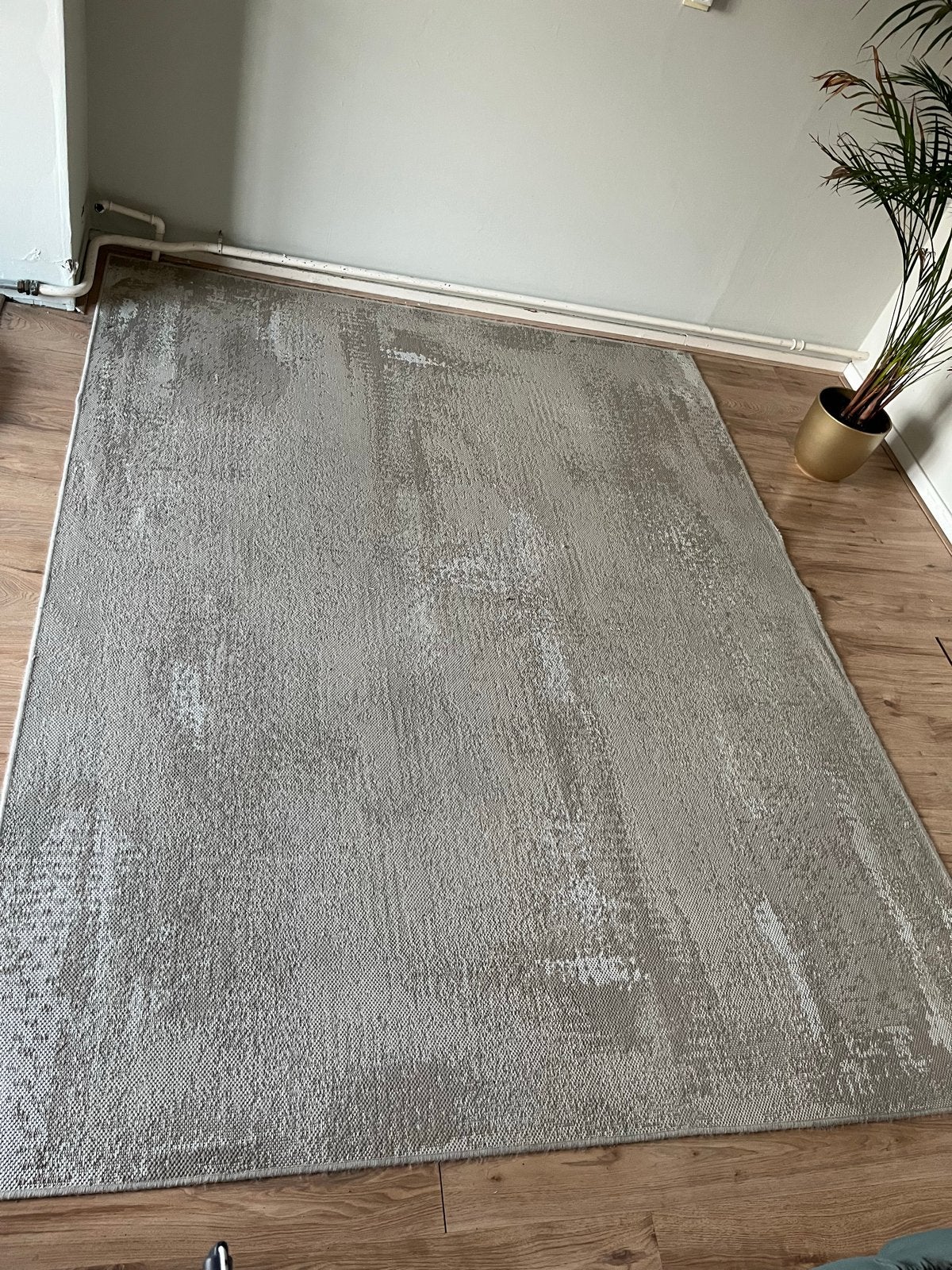 Mooi grijs vloerkleed - 2.54m x 1.08m, Huis en Inrichting, Ophalen, Gebruikt, 100 tot 150 cm, 200 cm of meer