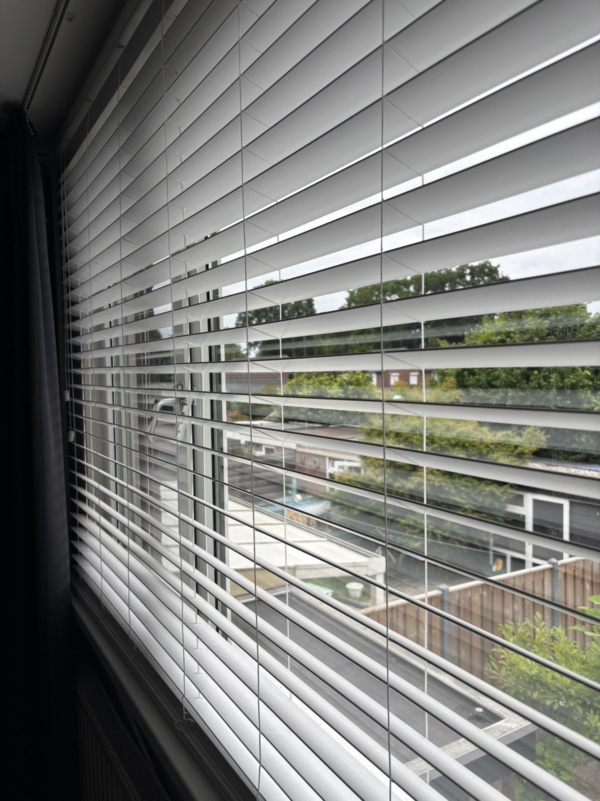 210x 145 witte luxaflex jaloezie breed, Ophalen, Zo goed als nieuw