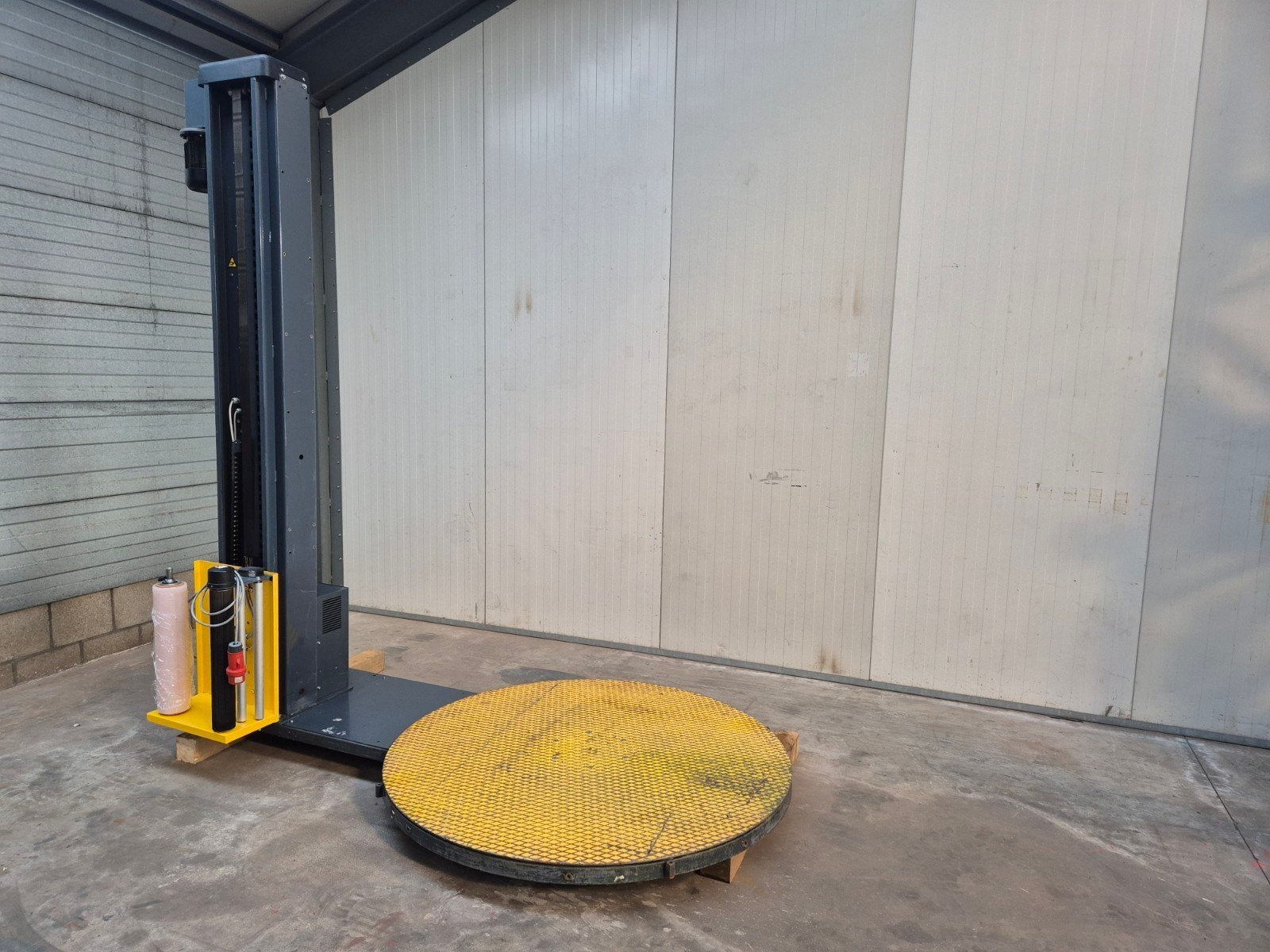 Siat  type WS220-A Palletwikkelaar, Zakelijke goederen, Machines en Bouw | Industrie en Techniek, Ophalen
