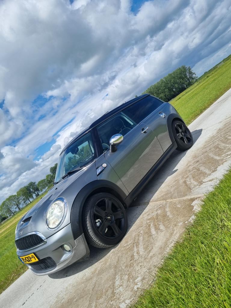 Mini Clubman 1.6 Cooper S 128KW 2008 Grijs, Auto's, Voorwielaandrijving, 4 cilinders, 4 stoelen, Stationwagon