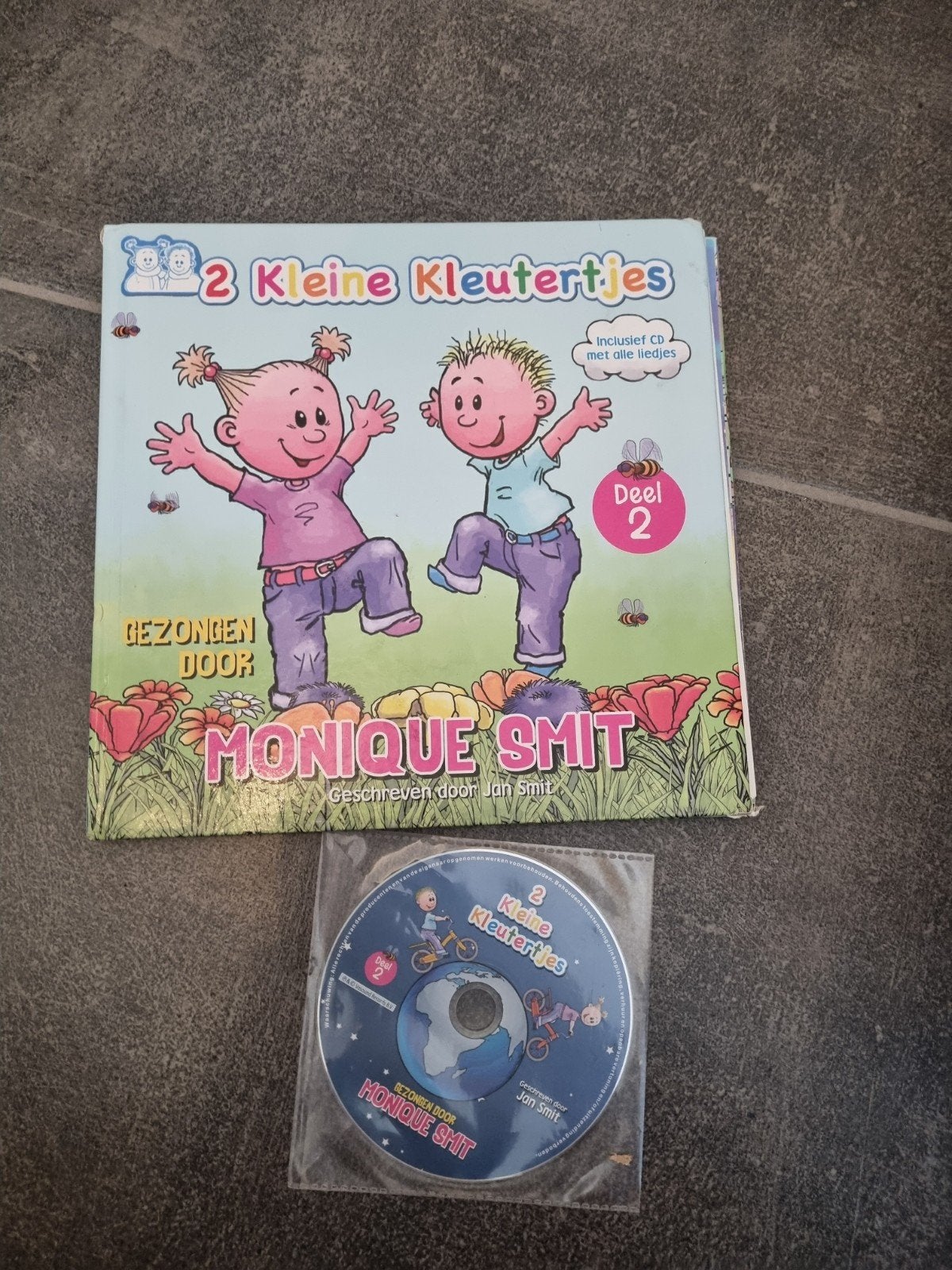 Kinderliedjes CD's en boeken, 6 tot 9 jaar, Inclusief doosje, Ophalen of Verzenden, Zo goed als nieuw