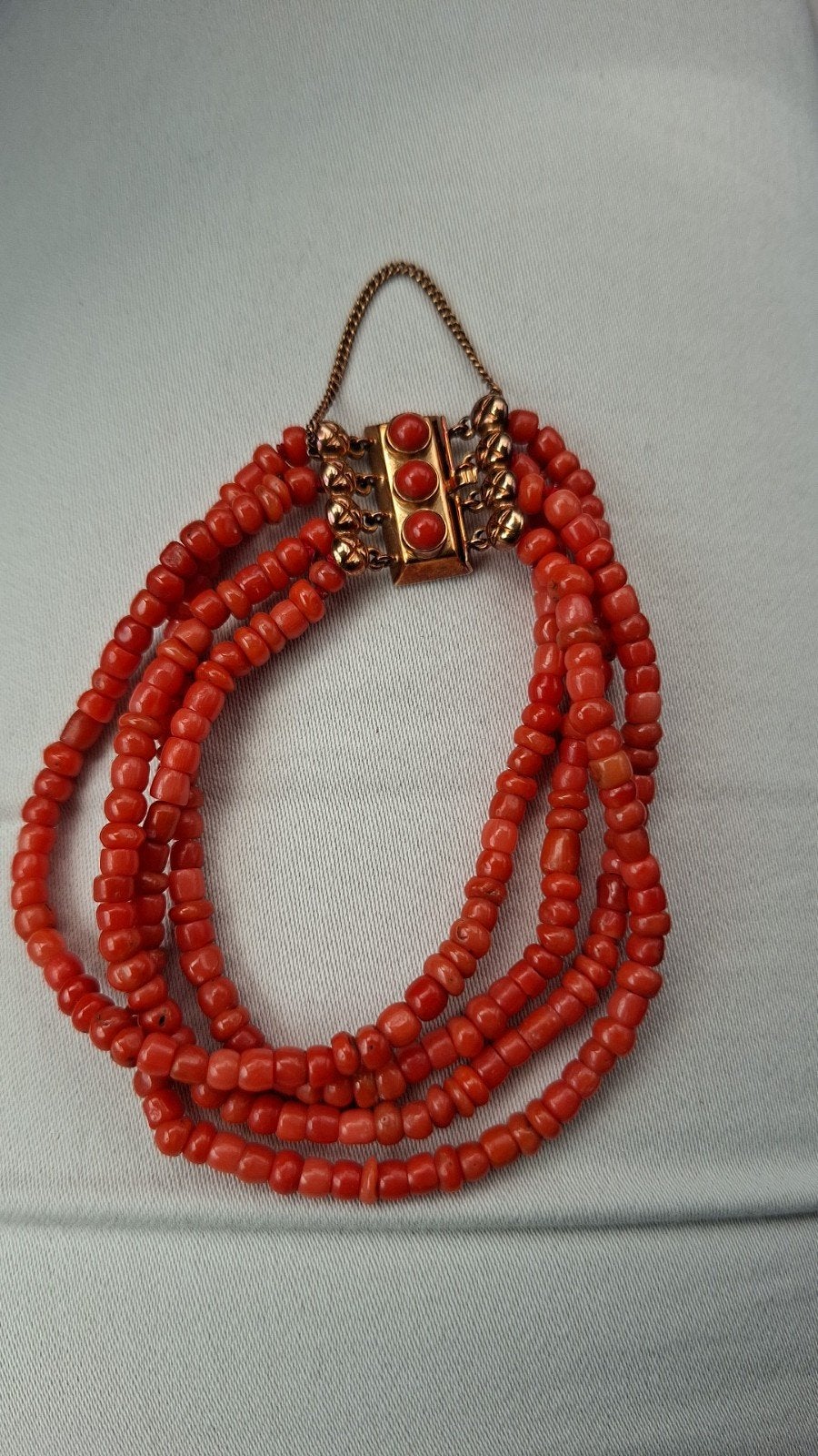 Antiek Koraal Armband met Gouden Sluiting, Sieraden, Tassen en Uiterlijk, Antieke sieraden, Ophalen, Overige materialen, Armband