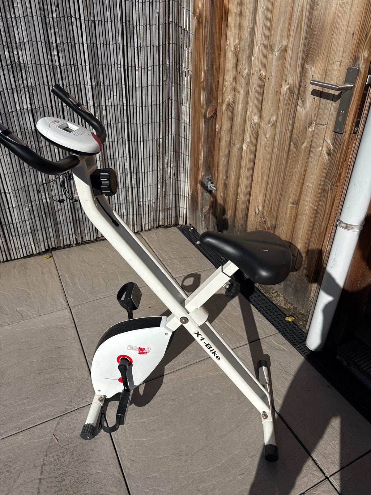 Christopeit Sport X1-Bike Hometrainer - Zo goed als nieuw, Ophalen, Zo goed als nieuw, Metaal, Benen