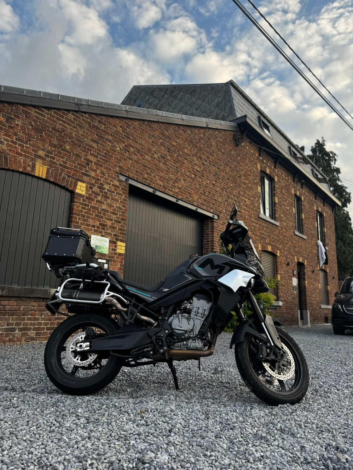 CFMOTO 800MT Sport | 14.313 km | Topkoffer | Cruise, Motoren, Motoren | CFMOTO, 2 cilinders, Traction Control, Motorrijbewijs A