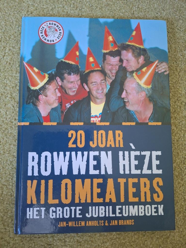 J. Brands - Kilomaeters 20 joar rowwen heze, Ophalen of Verzenden, Zo goed als nieuw, Artiest, J. Brands; J.W. Anholts