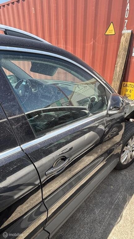 Voordeur rechts  zwart Volkswagen Tiguan I ('07-'19), Auto-onderdelen, Carrosserie en Plaatwerk, Deur, Volkswagen, Voor, Rechts
