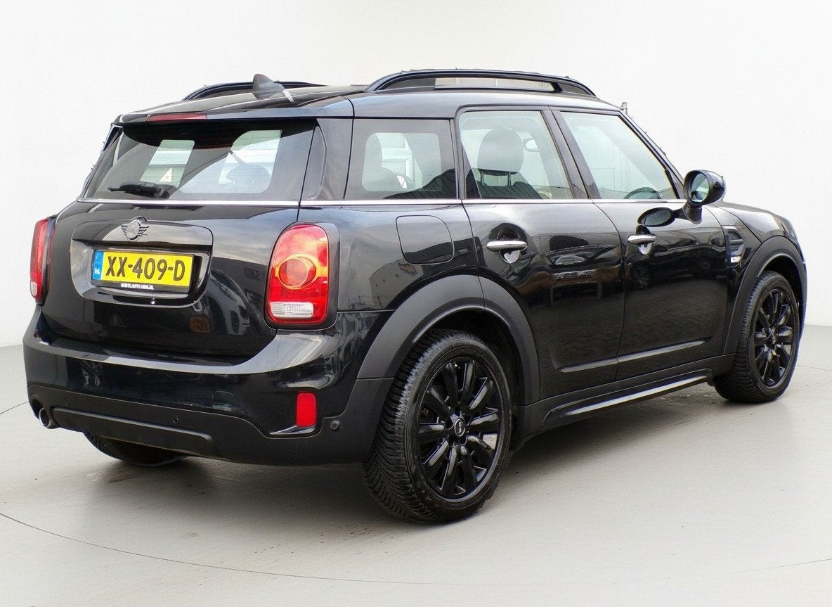 Mini Mini Countryman 1.5 Cooper Dutch Made Edition Navi/Pano, Auto's, Mini, Gebruikt, Euro 6, Countryman, 715 kg