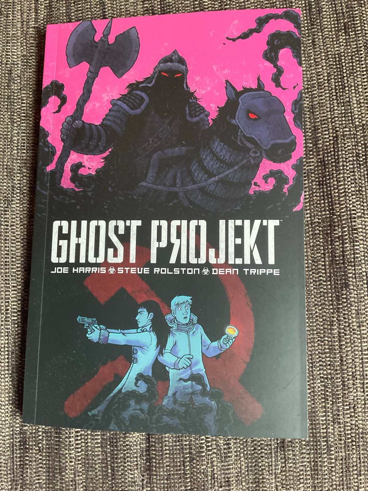 Ghost Projekt, Verzenden, Gelezen