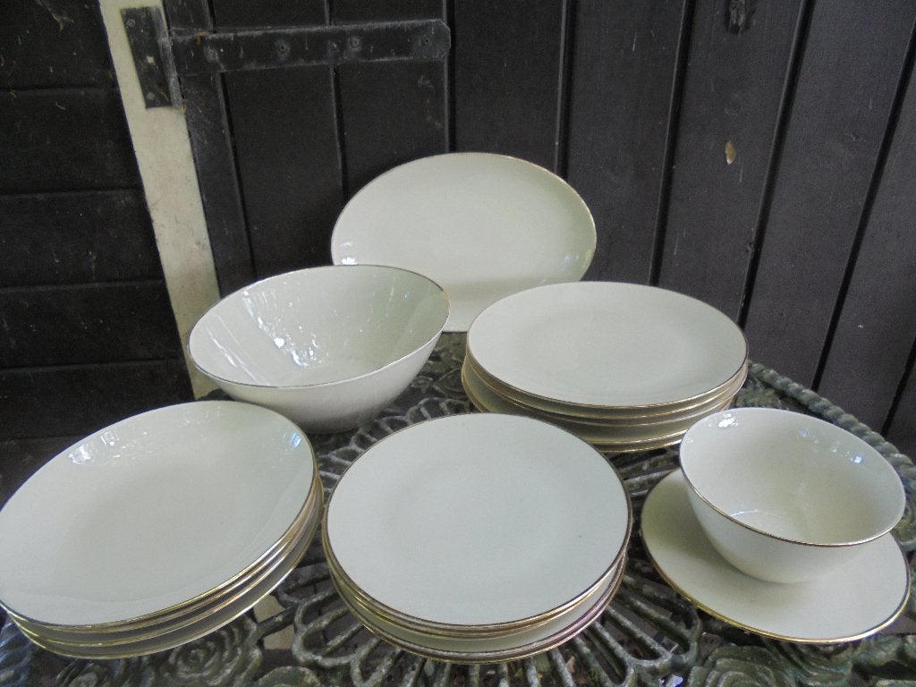 Scherzer Bavaria Dinerservies + deel Ontbijt servies roomwit, Ophalen of Verzenden