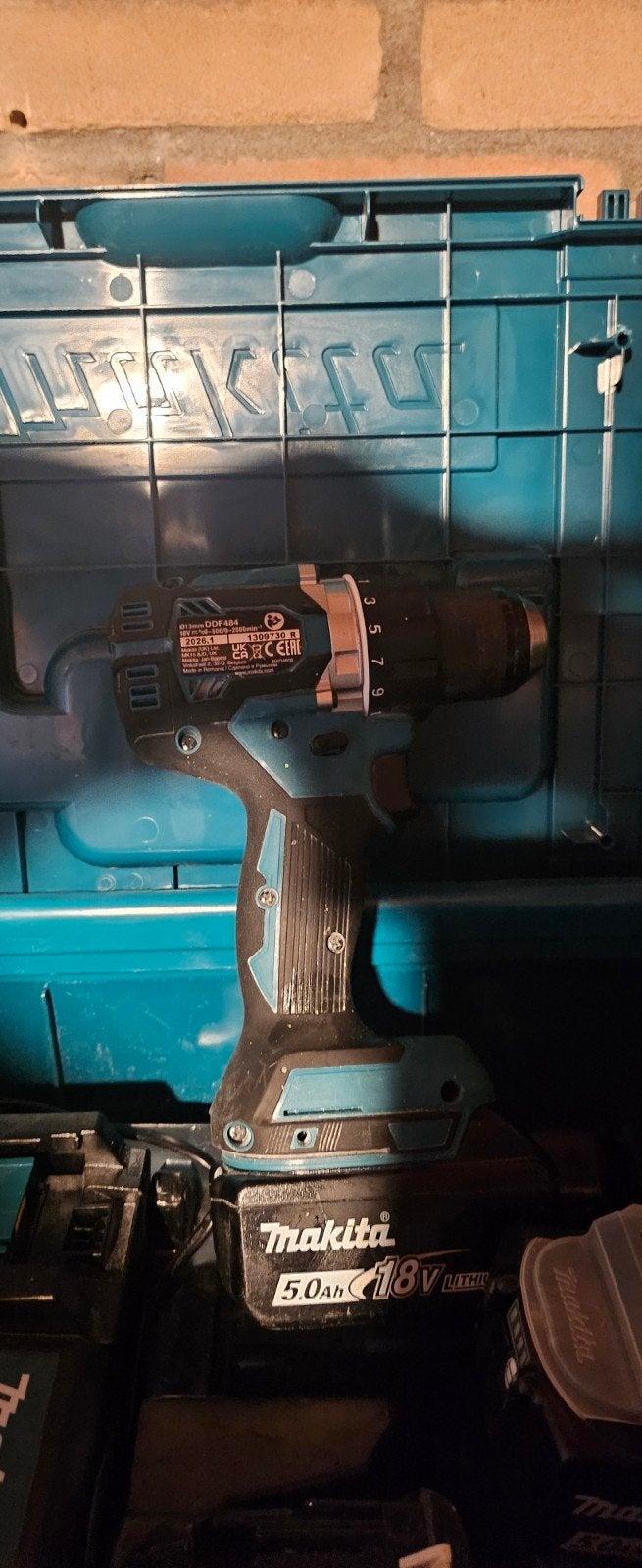 Makita DDF484RTJ 18V Boor-/schroefmachine, Ophalen, Zo goed als nieuw, Boor- en Schroefmachine