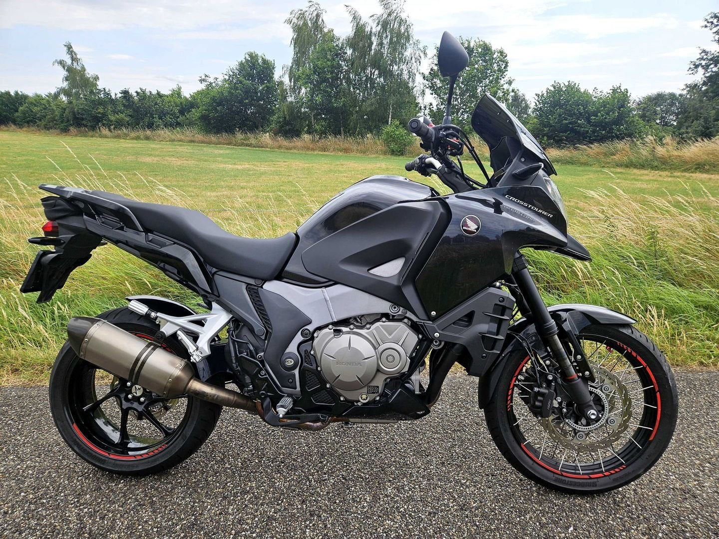 HONDA VFR1200 X ABS CROSSTOURER 2012 COMPLEET GETUNED ZWART, Motoren, Motoren | Honda, HONDA, 4 cilinders, Motorrijbewijs A, Onbekend