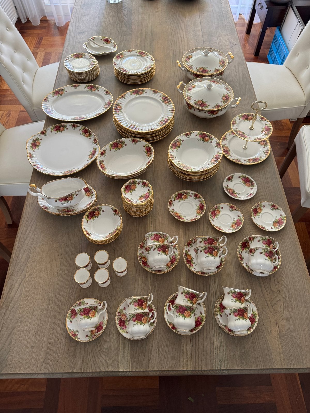 Uitgebreid Royal Albert Old Country Roses Servies, Ophalen, Klassiek, Zo goed als nieuw, Royal Albert
