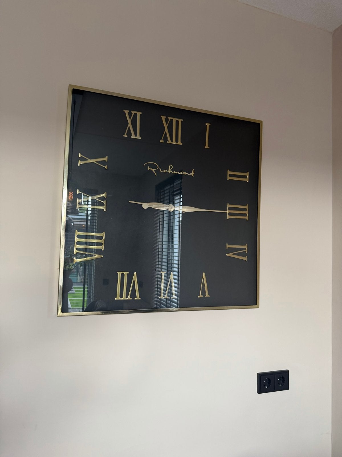 Richmond Design Wandklok Zwart/Goud Romeinse Cijfers, Ophalen, Wandklok, Analoog, Zo goed als nieuw