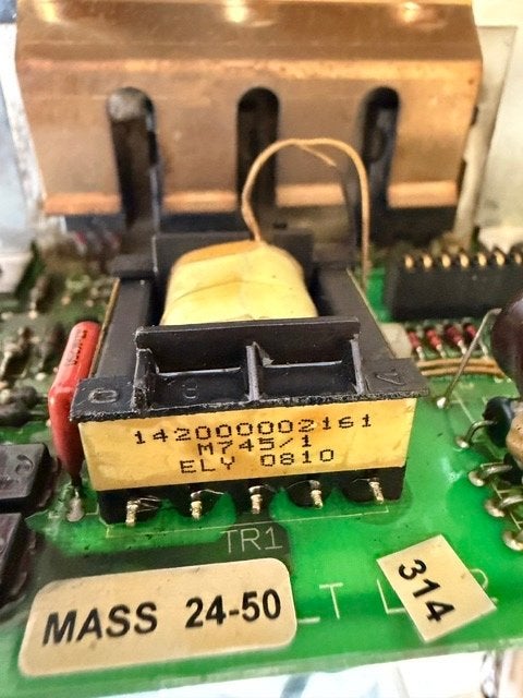 Gezocht trafo tr1 van Mastervolt batterijlader, Ophalen of Verzenden, Gebruikt, Overige typen