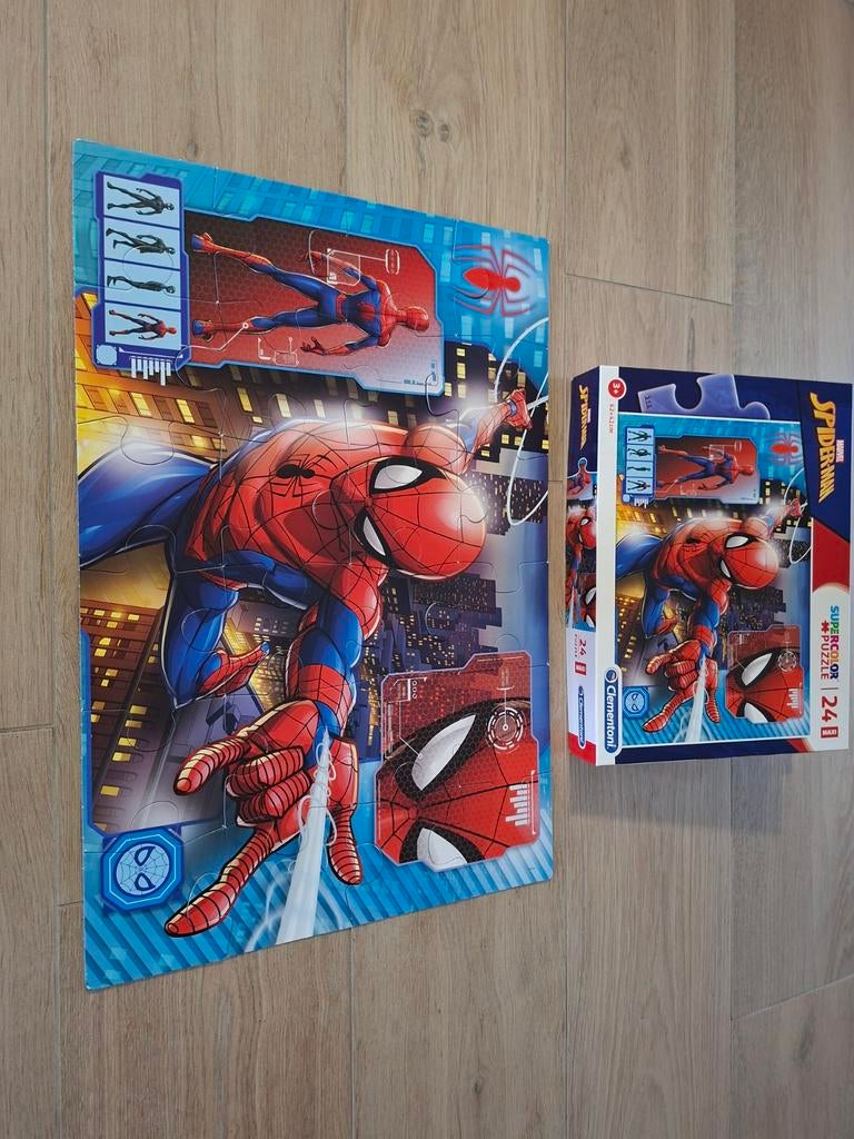 Spiderman puzzel 24 stukjes, Ophalen of Verzenden