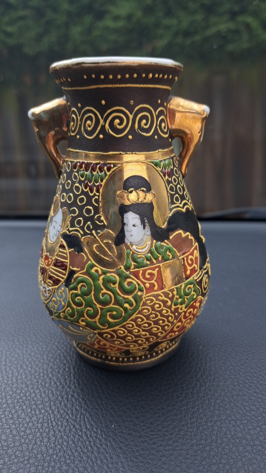 Antieke Japanse Satsuma Vaas met Geisha Decoratie, Ophalen