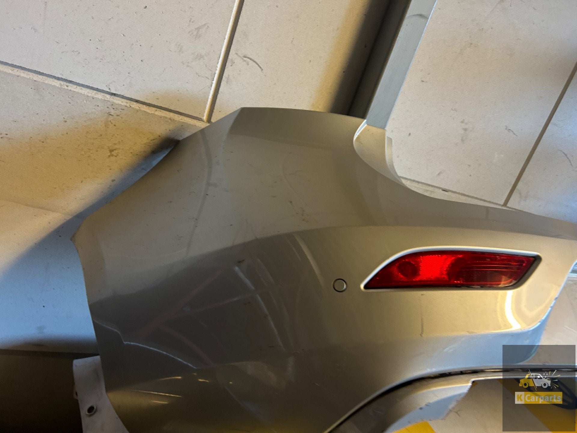 VOLVO V40 R-DESIGN l ACHTERBUMPER origineel bumper 31283750, Info@fabrikant.eu, Fabrikantstraat 1
1000 AA  Amsterdam, NL, Ophalen of Verzenden