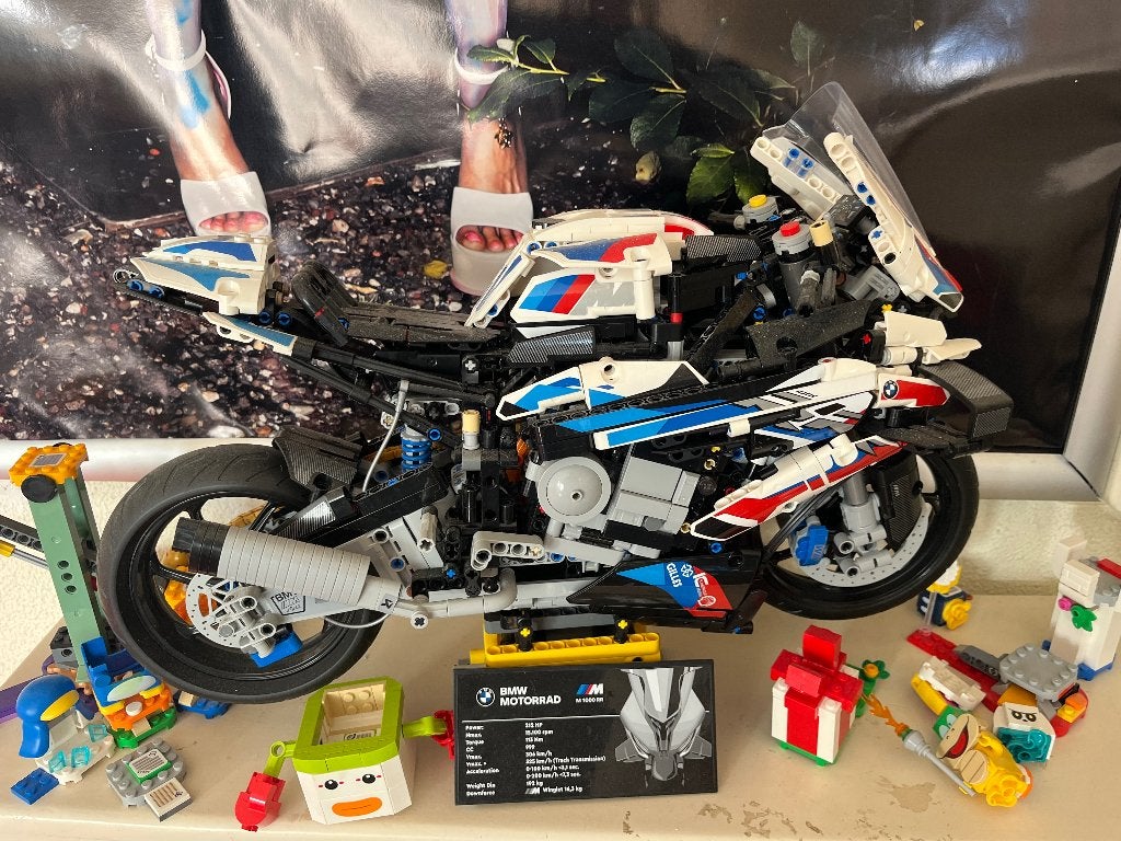 Lego bmw r1000, Ophalen, BMW