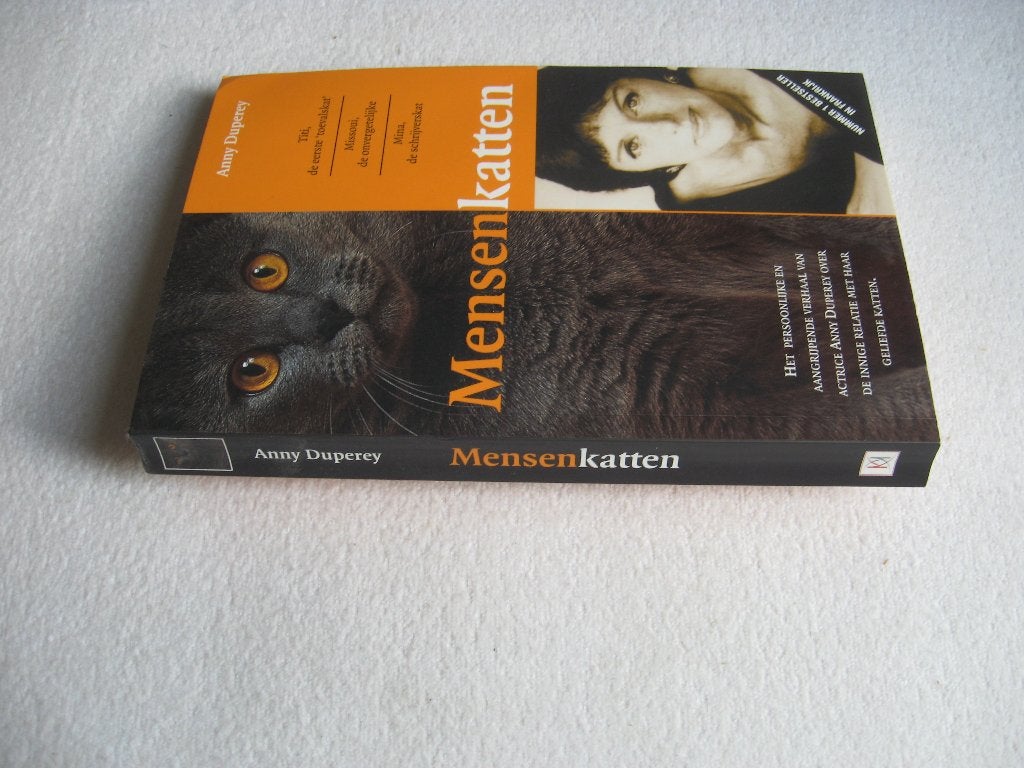 Anny Duperey - Mensenkatten (paperback), Ophalen of Verzenden, Zo goed als nieuw, Anny Duperey - Mensenkatten (paperback), Katten