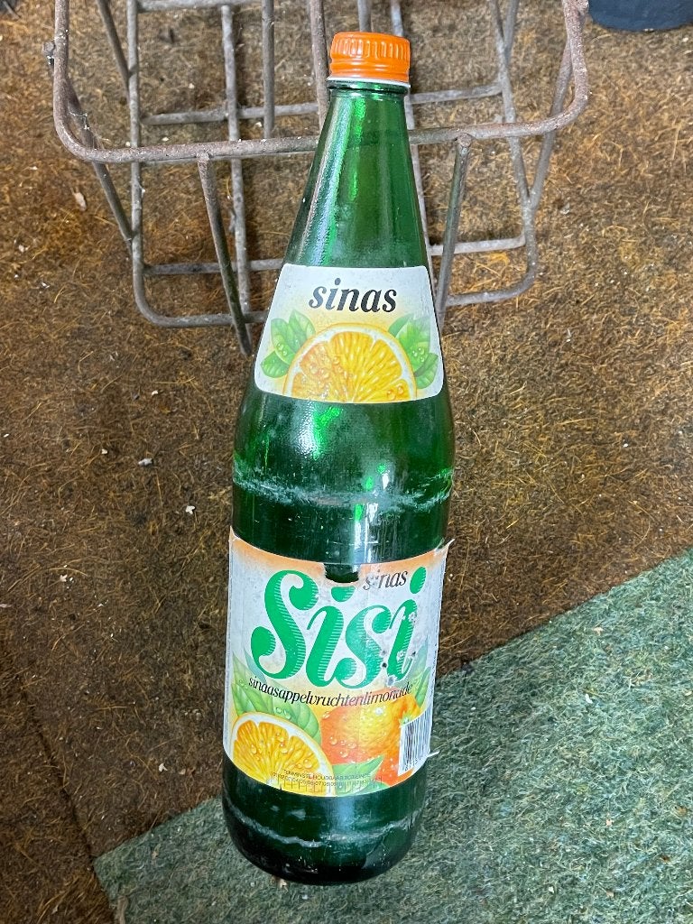 Vintage Sisi Sinaasappelfles 1 Liter - Leeg, Ophalen of Verzenden, Gebruikt