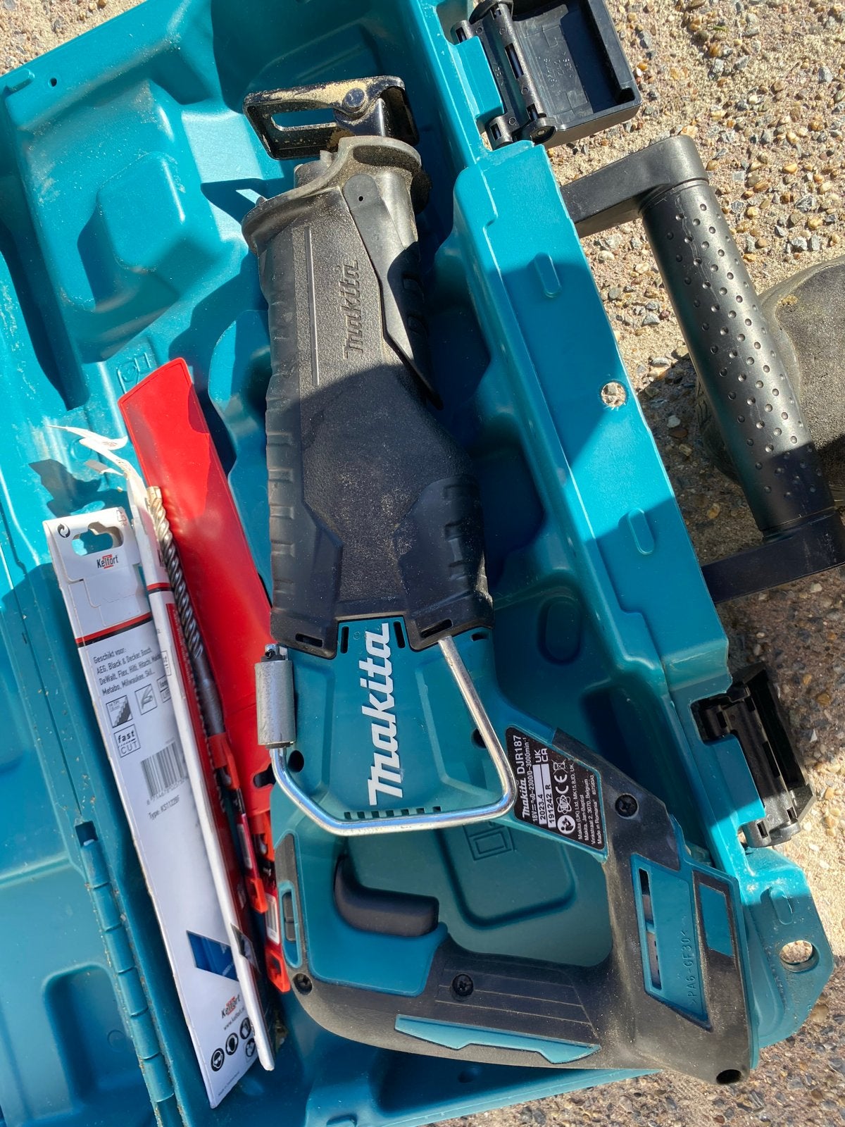 Makita DJR187 Reciprozaag - Zo goed als nieuw 150€, 70 mm of meer, Ophalen of Verzenden, Zo goed als nieuw, Reciprozaag
