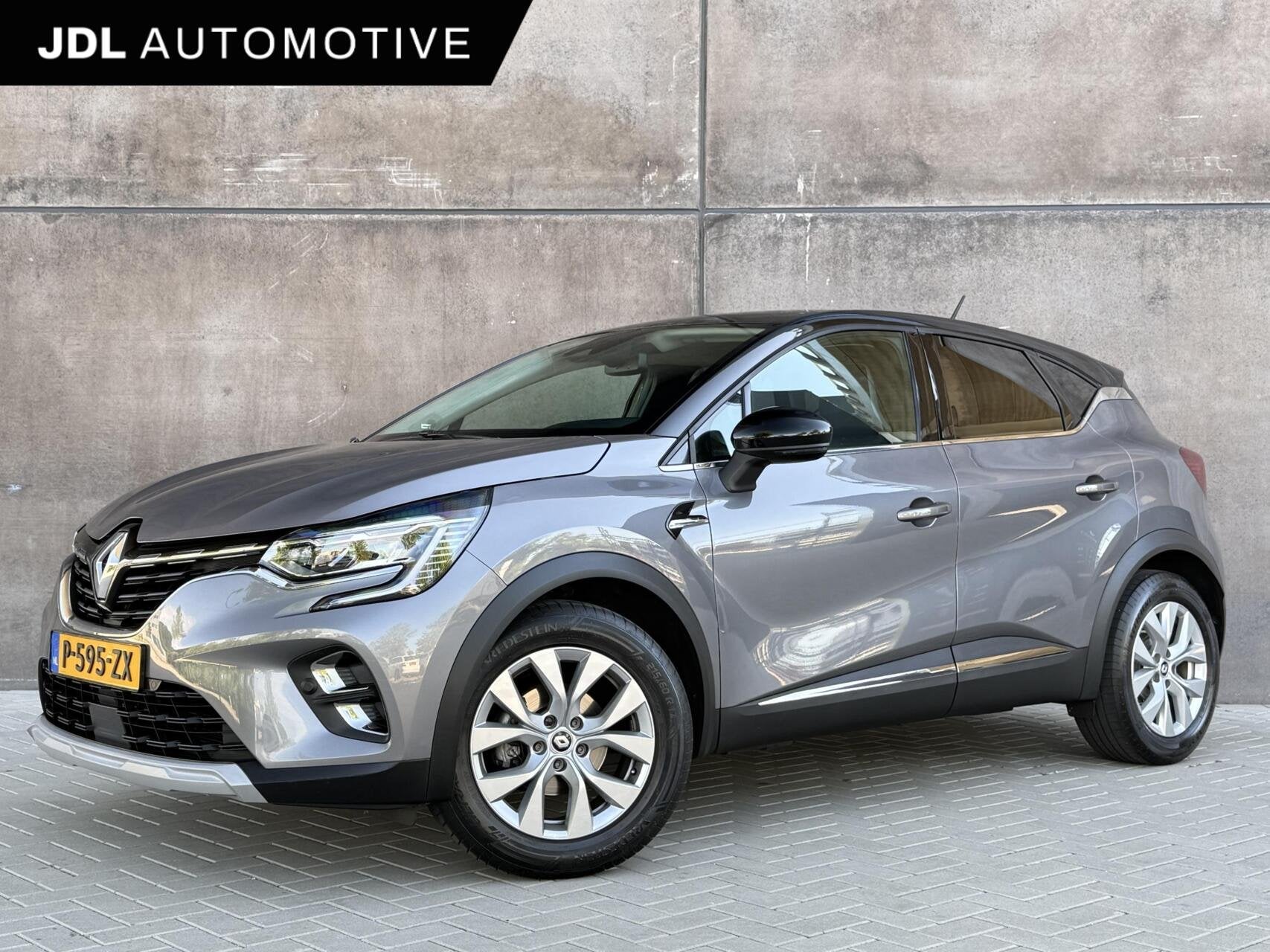 Renault Captur 1.0 TCe 90 Intens | Trekhaak | Bose Audio | A, Voorwielaandrijving, Gebruikt, Met garantie (alle), Leder en Stof