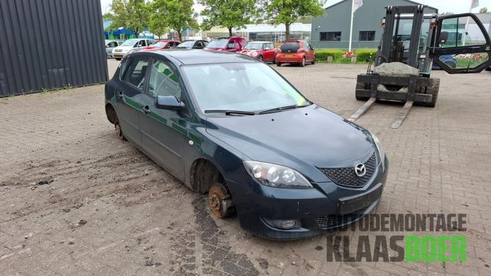 Scherm rechts-voor van een Mazda 3, Gebruikt, -, -, Ophalen of Verzenden