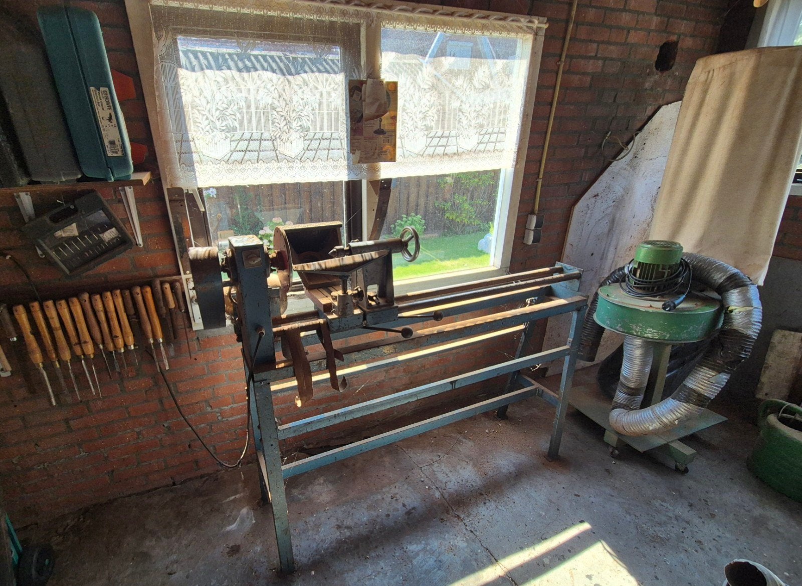 Te Koop  Houtdraaibank met Afzuiging, Ophalen, Gebruikt, Houtdraaibank, 500 tot 1000 mm