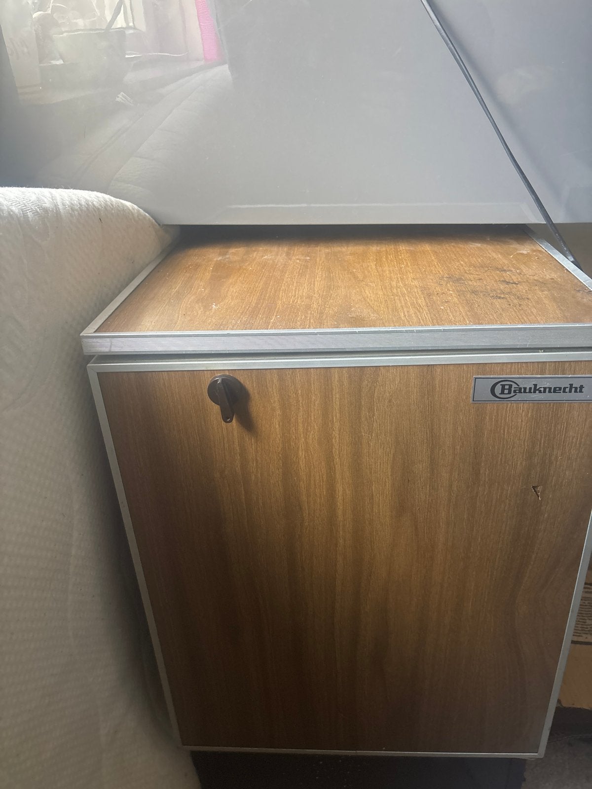 Mini koelkast Bauknecht - Compact en functioneel, Zonder vriesvak, Ophalen of Verzenden, Minder dan 45 cm, Minder dan 85 cm