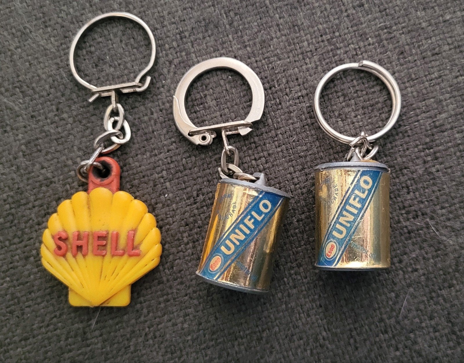 Shell en autosleutelhangers (18 stuks) - Jaren 60 / 70, Verzenden, Gebruikt, Merk