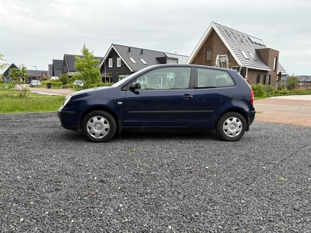 Volkswagen Polo 1.4 55KW 2003 Blauw, Stof, Elektrische ramen, Blauw, Handgeschakeld
