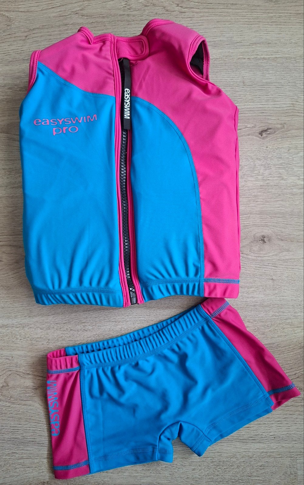 Easyswim pro zwemvest/ drijfpakje maat XL 6-8 jaar, Kinderen en Baby's, Kinderkleding | Kinder-zwemkleding, Meisje, One size, Nieuw