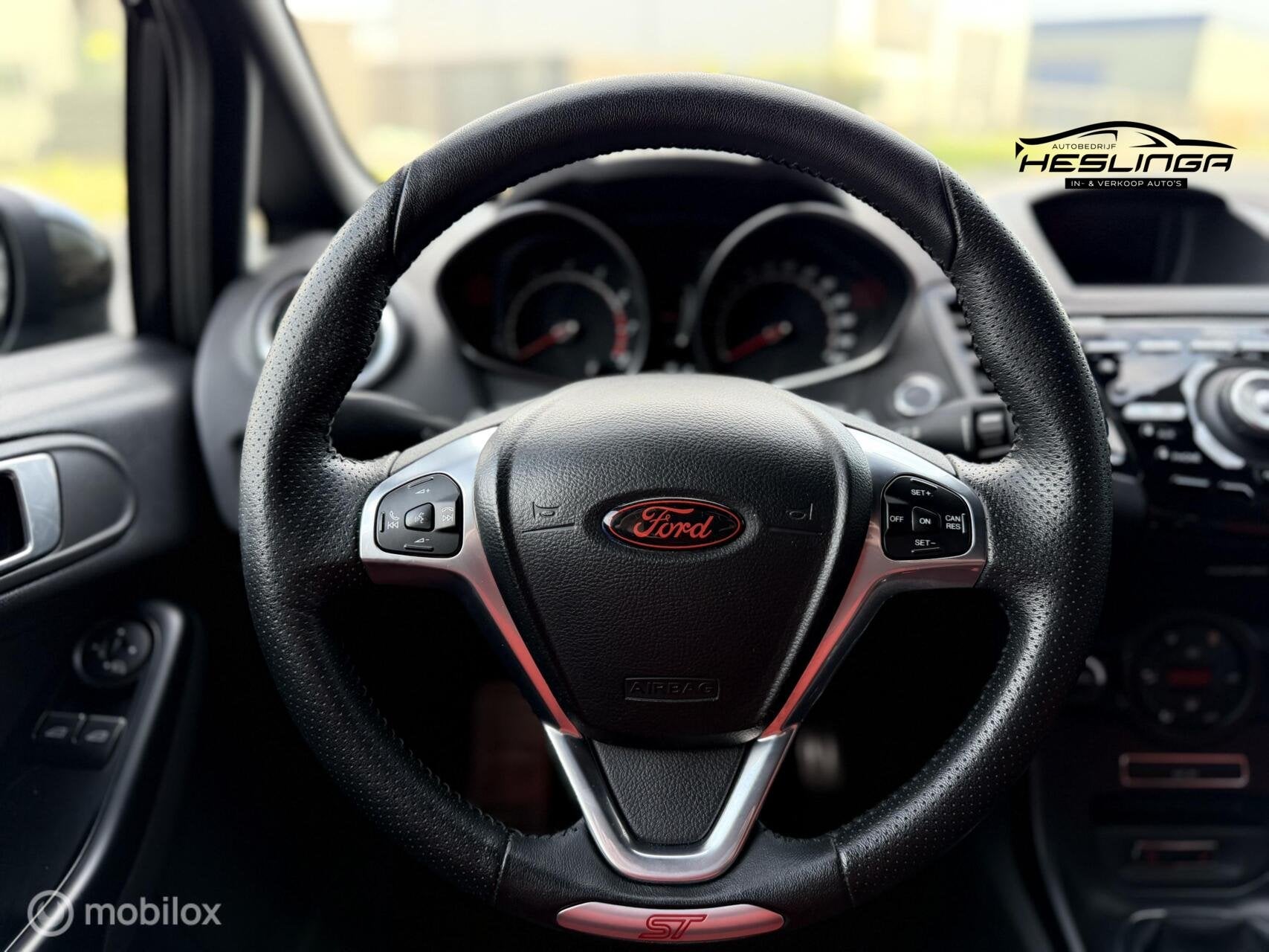 Foto 10 van Ford fiesta st-2 /Stoelverwarming / Cruise / 182PK