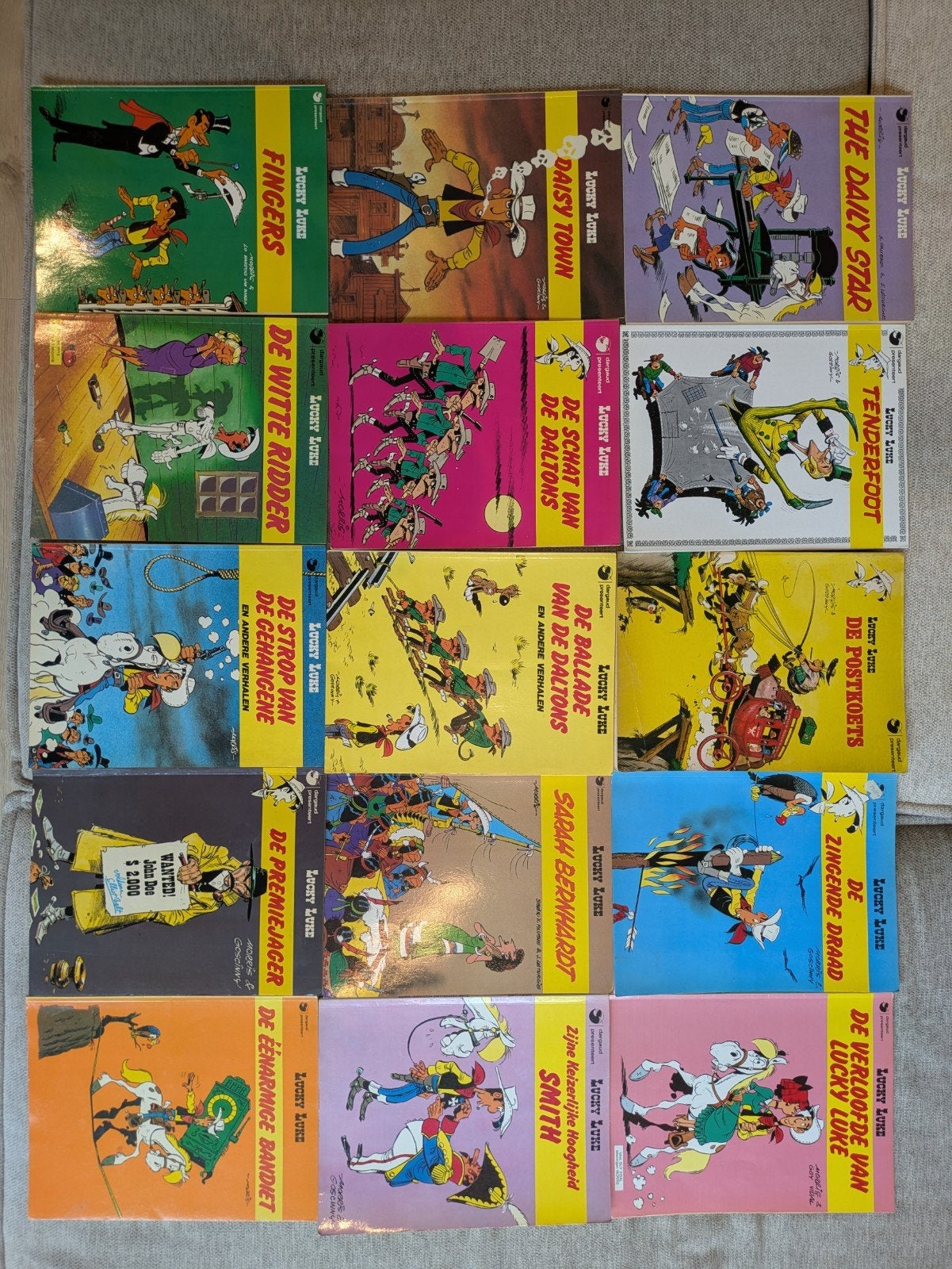 Grote collectie Lucky Luke stripboeken - 15 stuks, Boeken, Stripboeken, Meerdere stripboeken, Ophalen of Verzenden
