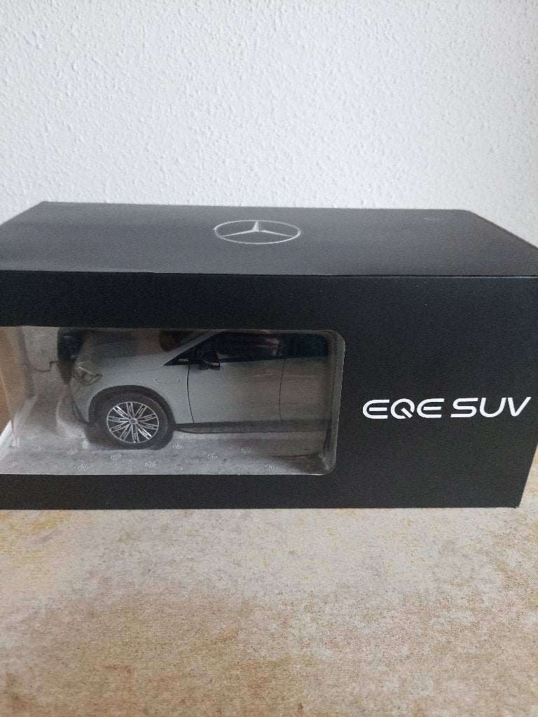 1/18 - M NZG - Mercedes Benz EQE SUV Alpine Grey, Ophalen of Verzenden, Nieuw, Overige merken