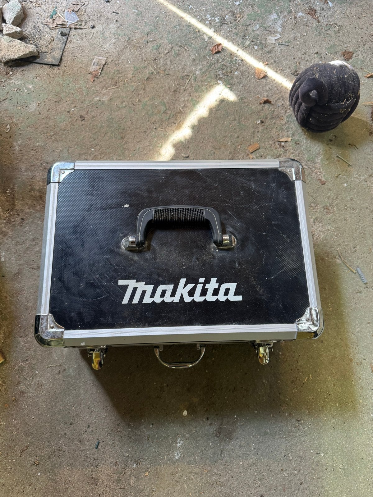 Makita Boor- en Schroefmachine met Koffer en Accessoires, Doe-het-zelf en Verbouw, Variabele snelheid, Ophalen of Verzenden, Boor- en Schroefmachine